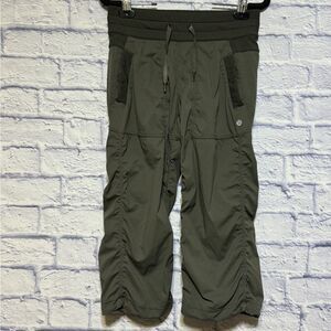 Lululemon Dance Studio Capri / Crops